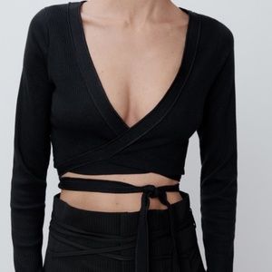 Black Zara wrap around tie sweater size Small